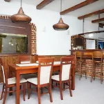 Terasa, 3*