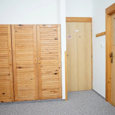 Gasthuis Terasa, 3*